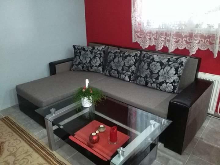 Apartment Diana Resilovo エクステリア 写真