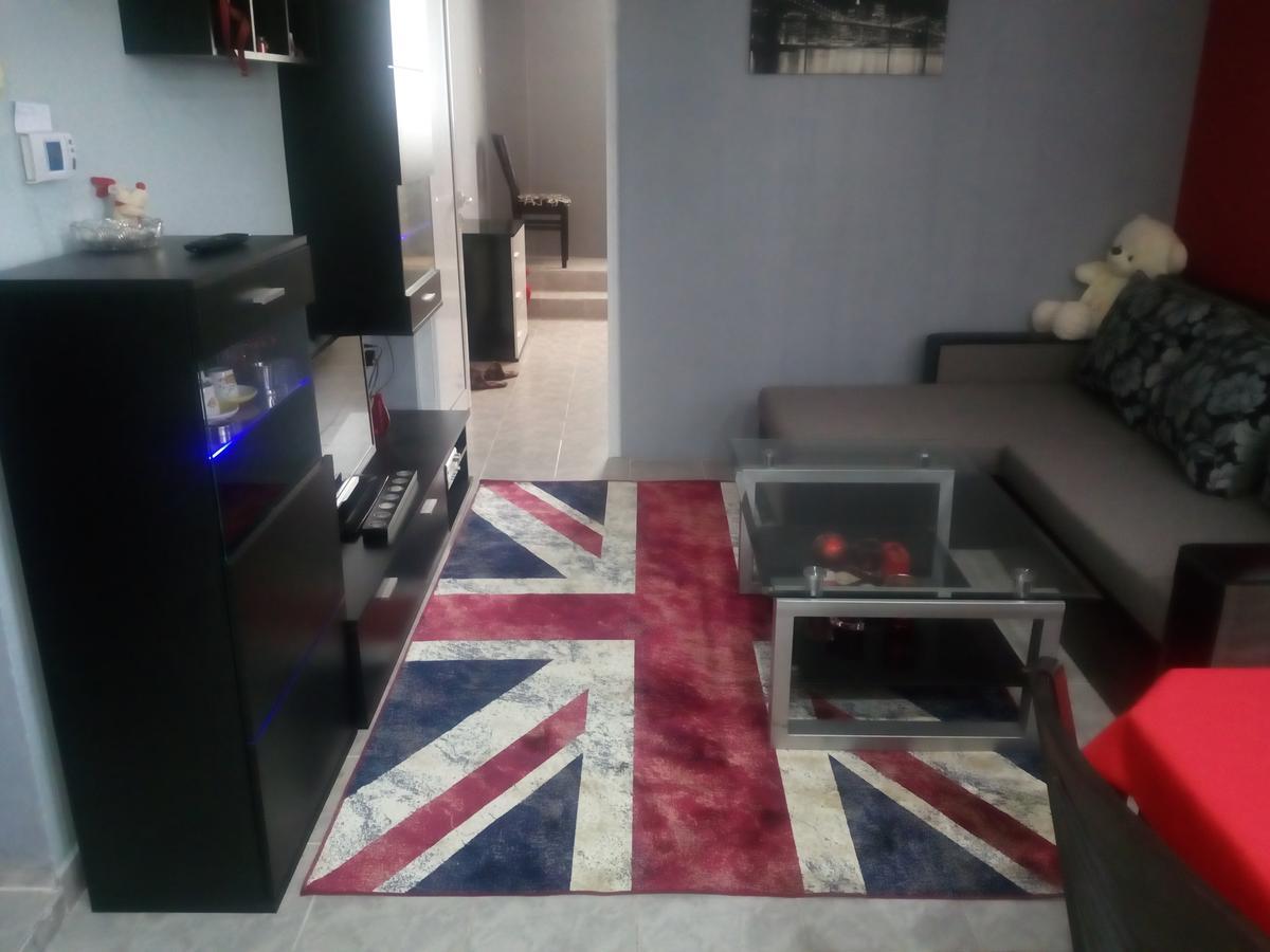 Apartment Diana Resilovo エクステリア 写真