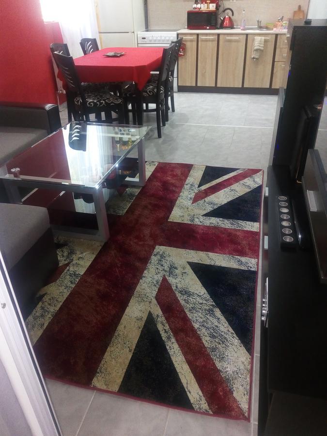Apartment Diana Resilovo エクステリア 写真