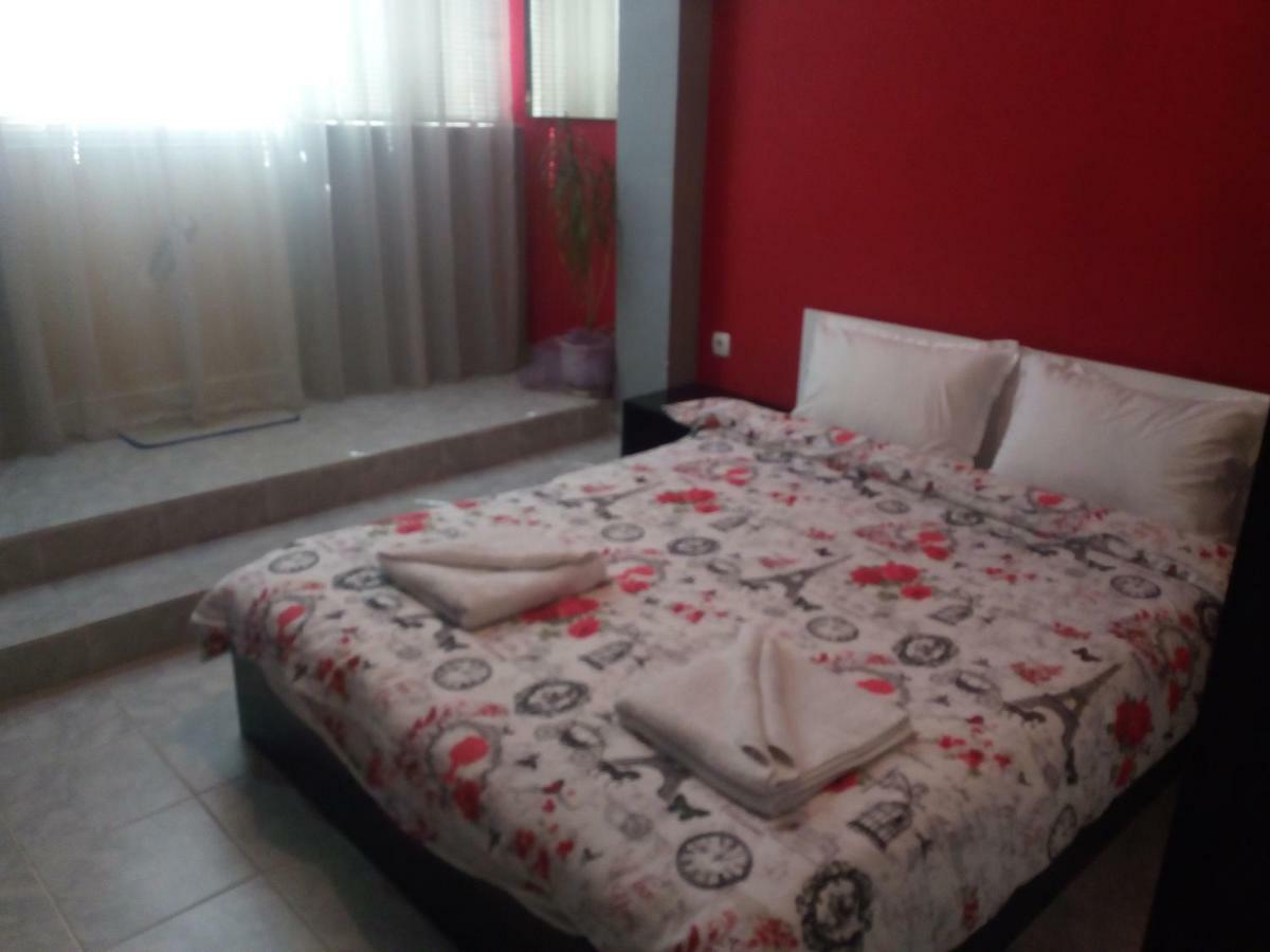 Apartment Diana Resilovo エクステリア 写真